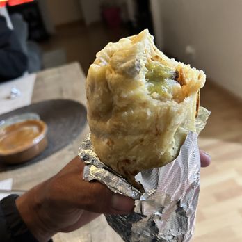 Taqueria La Mexicana - Cali Burrito Shiii SHHMAAKKKZ - Mexican Near Me - Long Beach, California Taqueria La Mexicana - Cali Burrito Shiii SHHMAAKKKZ - Mexican Near Me - Long Beach, California