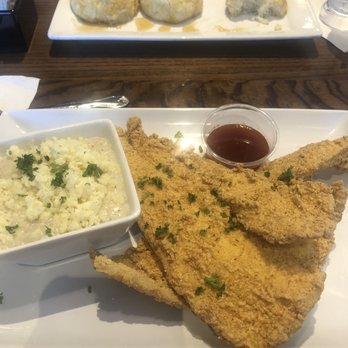 Gochas Breakfast Bar | Cascade - Fish & Grits Jalepeno Grits - Wine Bars Near Me - Atlanta, Georgia