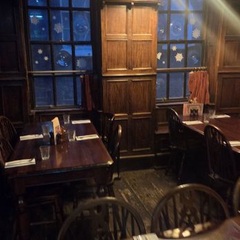 Ye Olde Cheshire Cheese - Pubs Near Me - London, XGL Ye Olde Cheshire Cheese - Pubs Near Me - London, XGL