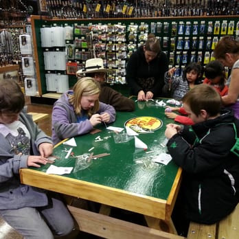 Bass Pro Shops - Making Christmas ornaments - Guns & Ammo Near Me - Gurnee, Illinois Bass Pro Shops - Making Christmas ornaments - Guns & Ammo Near Me - Gurnee, Illinois