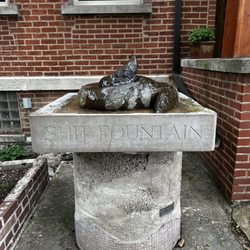 Shit Fountain - Shit Fountain in all its glory!