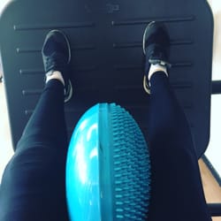 Fitness Zuidas - Leg Press! Krijg je stevige benen en bolle. Van joh!