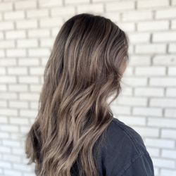The Hair Jeanie - Waco Hairstylist