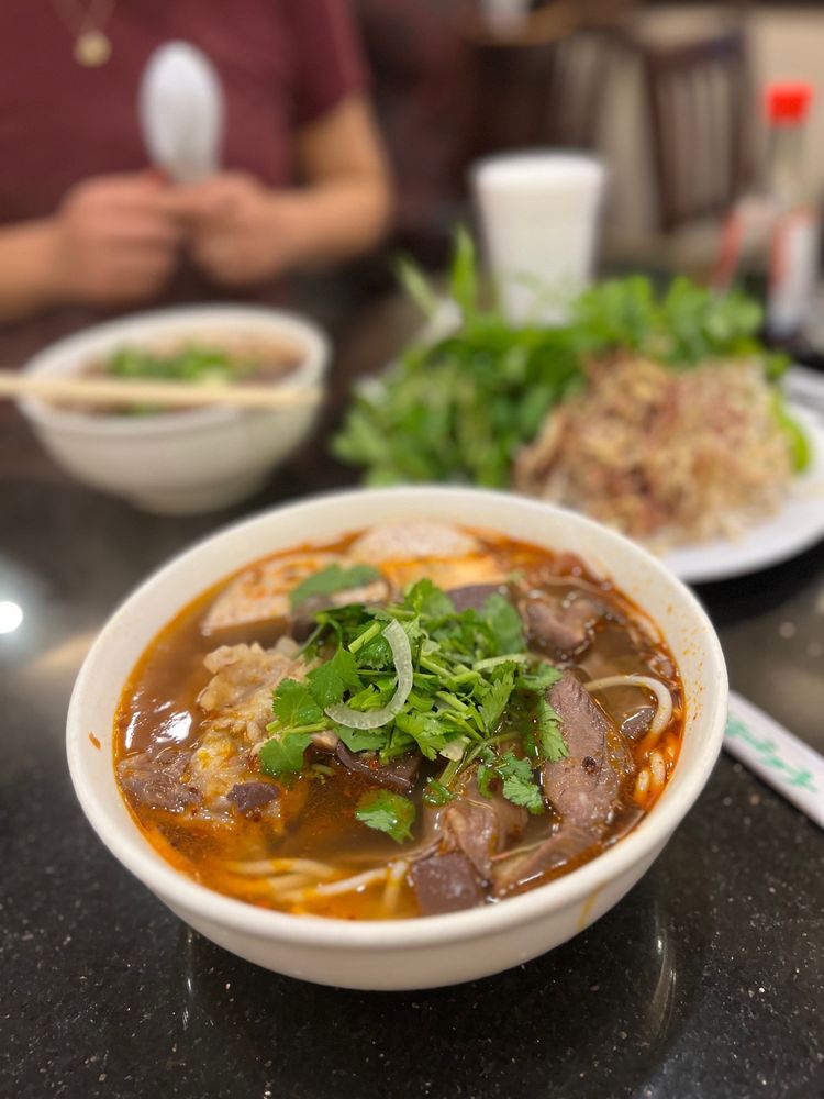 Ngu Binh Restaurant