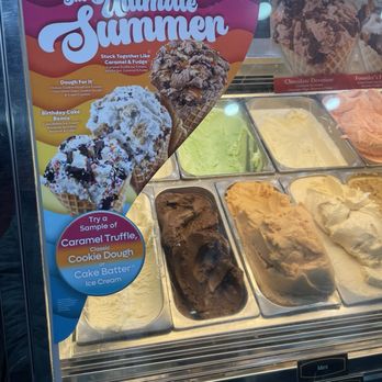 Cold Stone Creamery - Ice Cream & Frozen Yogurt Near Me - Oxnard, California