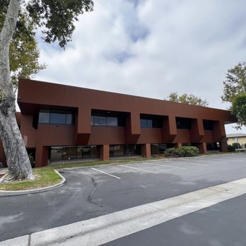 McKay's Painting - Commercial building repaint - OMAC Oxnard Medical Arts Center - Painters Near Me - Ojai, California