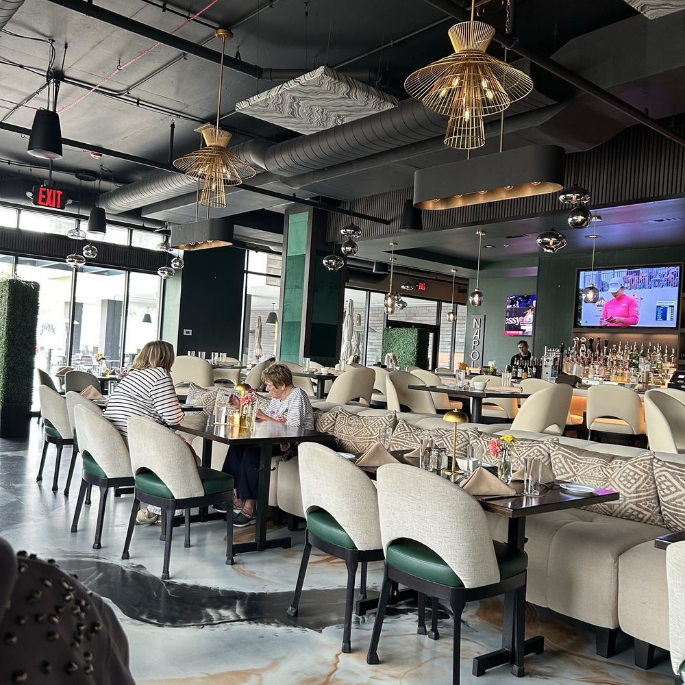 Napoli Kirkwood - Dining room - Italian Near Me - Kirkwood, Missouri