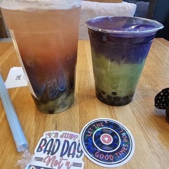 Teas'n You - Strawberry Kiwi with Boba and Matcha Latte with Boba plus Ube cream. - Bubble Tea Near Me - Vienna, Virginia Teas'n You - Strawberry Kiwi with Boba and Matcha Latte with Boba plus Ube cream. - Bubble Tea Near Me - Vienna, Virginia