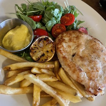 The Volunteer - Chicken schnitzel- really tasty! - Pubs Near Me - London, XGL The Volunteer - Chicken schnitzel- really tasty! - Pubs Near Me - London, XGL
