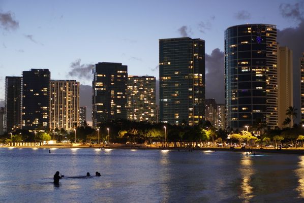 Ala Moana Regional Park by null