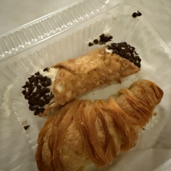 Bova's Bakery - Bakeries Near Me - Boston, Massachusetts Bova's Bakery - Bakeries Near Me - Boston, Massachusetts