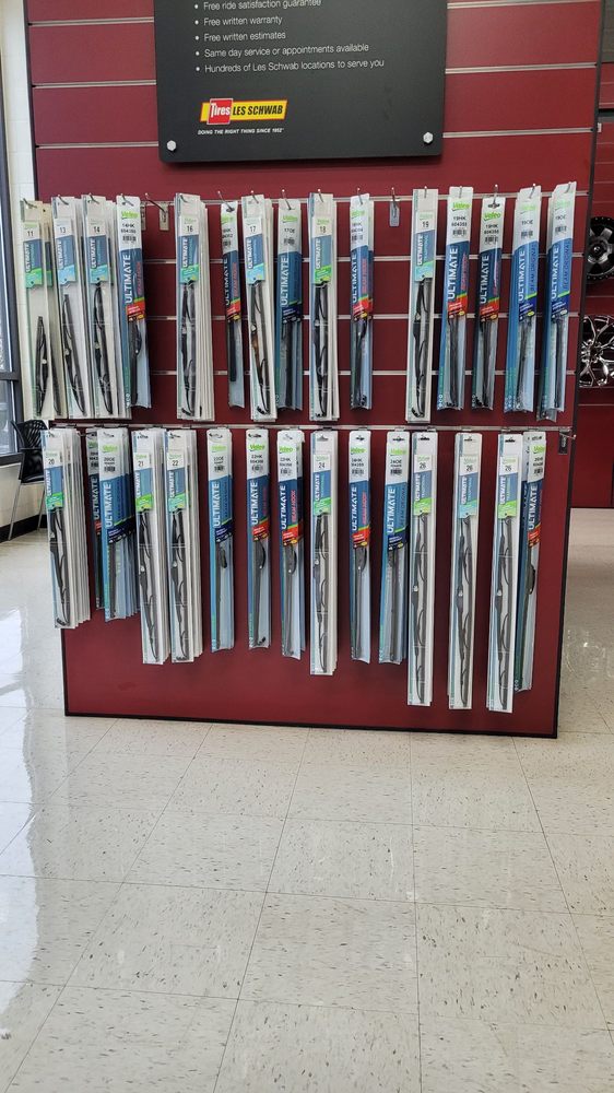 LES SCHWAB TIRE CENTER Updated September 2024 10 Photos & 47