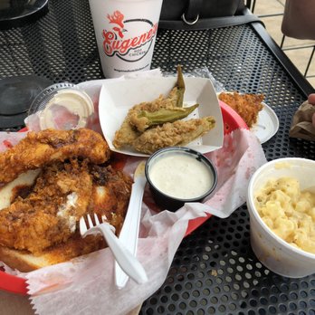 Eugene's Hot Chicken - Spicy tenders, mac & cheese and fried okra - Food Trucks Near Me - Birmingham, Alabama