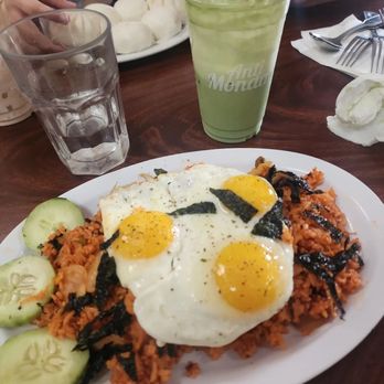Davis Sushi & Fusion - Kimchi Fried Rice - Sushi Bars Near Me - Davis, California