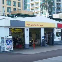 Shell Gas Station - Located in downtown San Diego
