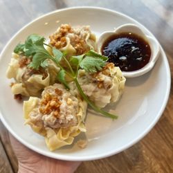 Thai Wok Kitchen - Steam dumplings