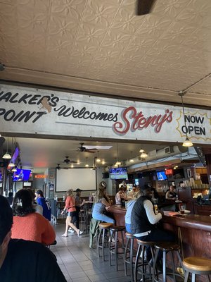 Steny's Tavern & Grill by null