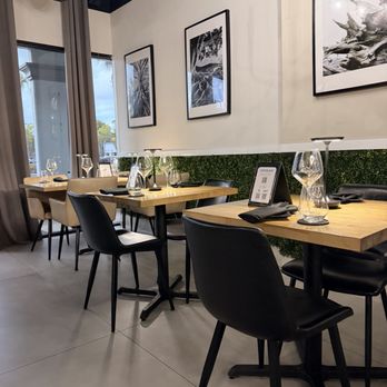 Livello® - Inside - Pizza Near Me - Coral Springs, Florida