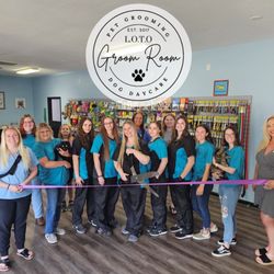 The Groom Room - LOTO Groom Room staff with Camdenton Chamber of Commerce