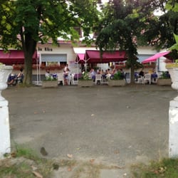 Restaurant Au Bord Du Rhin