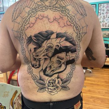 True Love Tattoo - Tattoo Near Me - Salina, Kansas True Love Tattoo - Tattoo Near Me - Salina, Kansas