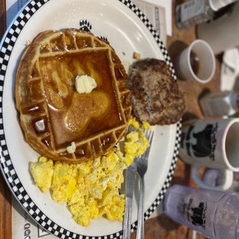 Black Bear Diner - Diners Near Me - Rancho Cucamonga, California Black Bear Diner - Diners Near Me - Rancho Cucamonga, California