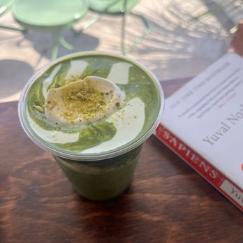 Re Coffee - Pistachio Matcha - Desserts Near Me - Northridge, California Re Coffee - Pistachio Matcha - Desserts Near Me - Northridge, California