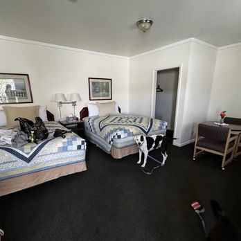 Golden West Motel - Hotels Near Me - Klamath Falls, Oregon Golden West Motel - Hotels Near Me - Klamath Falls, Oregon