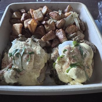 Poached Kitchen - Verde Benedict and breakfast potatoes - Breakfast & Brunch Near Me - Whittier, California