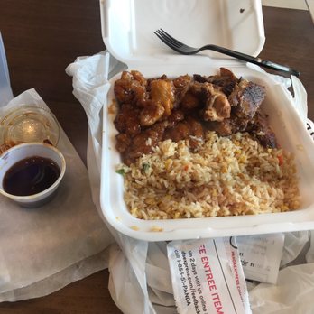 Panda Express - Chinese Near Me - Saint Charles, Illinois