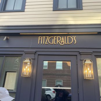 Fitzgerald's - Excellent atmosphere and drinks... - Sports Bars Near Me - Washington, DC, District of Columbia