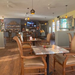 Front Street Takeout - Dinning room