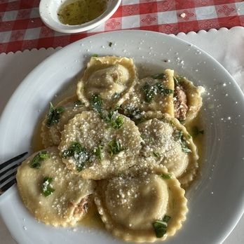 Mama D's - Short rib ravioli + brown butter sage sauce - Pizza Near Me - Torrance, California