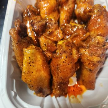 Wings on Deck - Honey Lemon Pepper Buffalo - Seafood Near Me - Washington, DC, District of Columbia