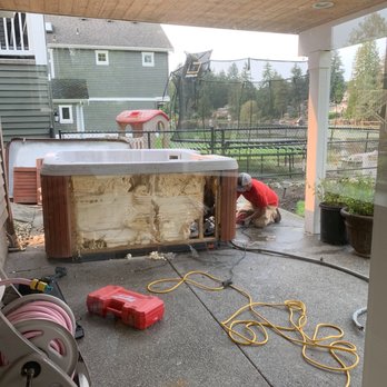 Junkzilla - Cutting up the hot tub before trashing - Junk Removal & Hauling Near Me