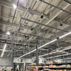 Amazon Fresh - Cameras everywhere register your purchase when placed in your shopping cart