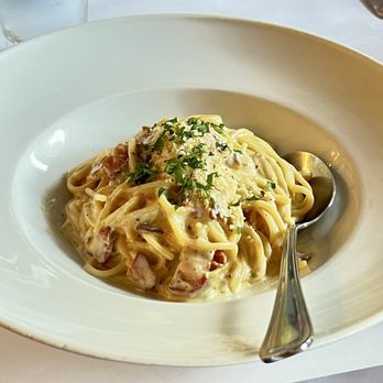 Nicoletta's Table - An excellent Carbonara! - Italian Near Me - Lake Oswego, Oregon