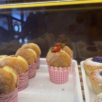 MaMa YaTai Donut - Desserts Near Me - Davie, Florida MaMa YaTai Donut - Desserts Near Me - Davie, Florida