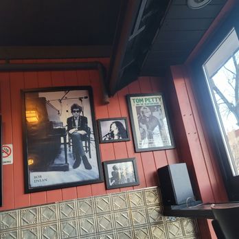 BRGRBELLY - Cool decor and vibes - Burgers Near Me - Chicago, Illinois