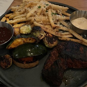 Earls Kitchen + Bar - Cabin Steak - Canadian (New) Near Me - Surrey, British Columbia Earls Kitchen + Bar - Cabin Steak - Canadian (New) Near Me - Surrey, British Columbia