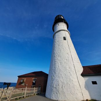 Portland Head Light - Parks Near Me - Cape Elizabeth, Maine Portland Head Light - Parks Near Me - Cape Elizabeth, Maine