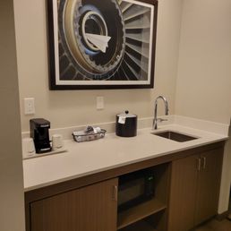 Mini bar area.