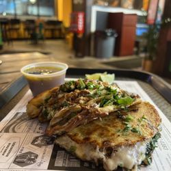 The Eatery The Blend - Birria tacos