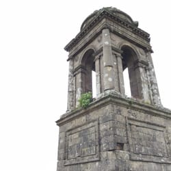 Downhill Demesne & Hezlett House - Bishops gate