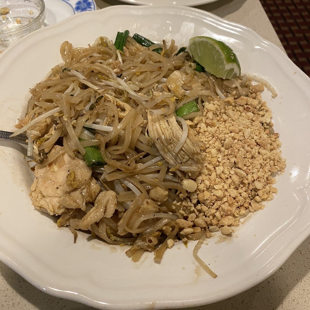 Na's Thai Cafe - Pad Thai - Thai Near Me - Chanhassen, Minnesota Na's Thai Cafe - Pad Thai - Thai Near Me - Chanhassen, Minnesota