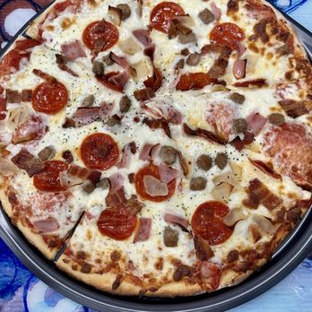 San Francisco Bay Restaurant - Meat Lovers Pizza - Seafood Near Me - Paradise, Nevada