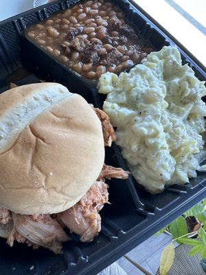 Rosebuds BBQ by null