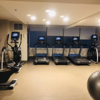 Baton Rouge Marriott - Fitness Center. - Hotels Near Me - Baton Rouge, Louisiana