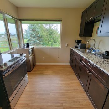 The Green House Inn By The Bay - Hotels Near Me - Sequim, Washington The Green House Inn By The Bay - Hotels Near Me - Sequim, Washington