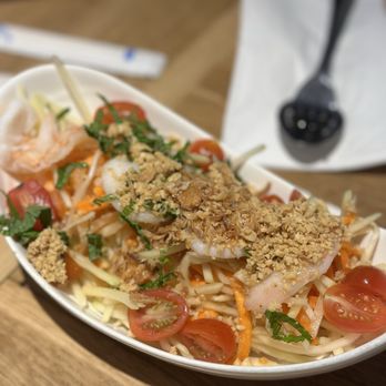 Cha Pa's Noodles And Grill - Papaya shrimp salad - Vietnamese Near Me - New York, New York